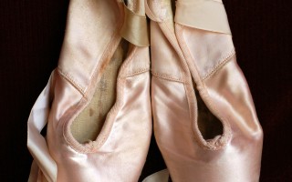 Ballet shoes ~ supporting the arts with Capital One's Everyday Money